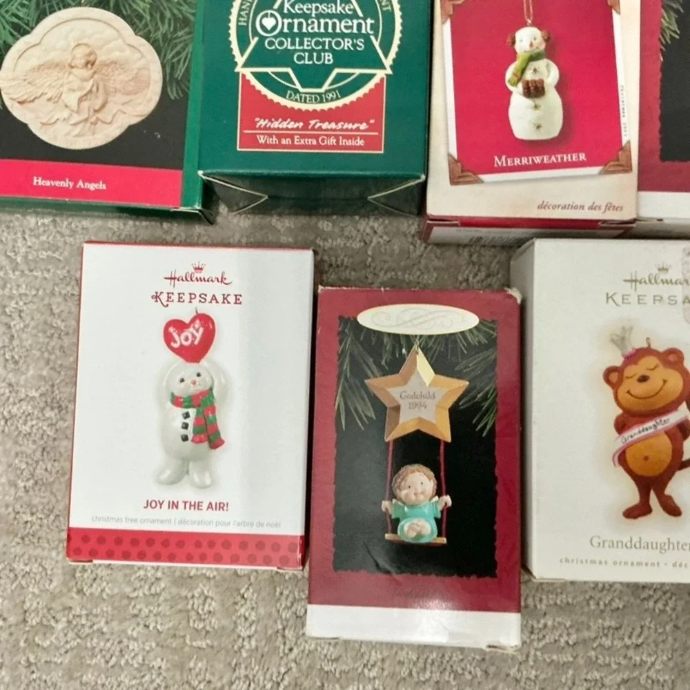 Hallmark Keepsake Christmas Ornament Mixed LOT of 25 Pieces Reindeer Mice Bears